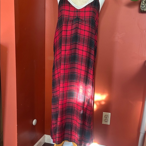 Zara Red and Dark Grey Plaid Maxi Dress - Picture 4 of 8